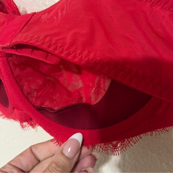 Victoria’s Secret Dream Angels Red lace velvet Push-Up without padding bra 36DD - Picture 5 of 8